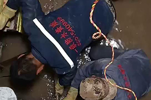 漳州电梯井堵漏施工视频